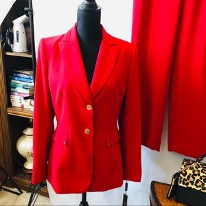 ❤️Tahara Red Pants Suit